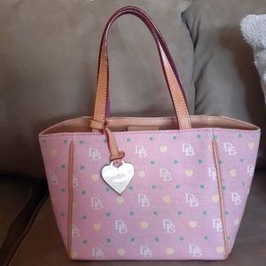 COPY - Dooney and Bourke bag
